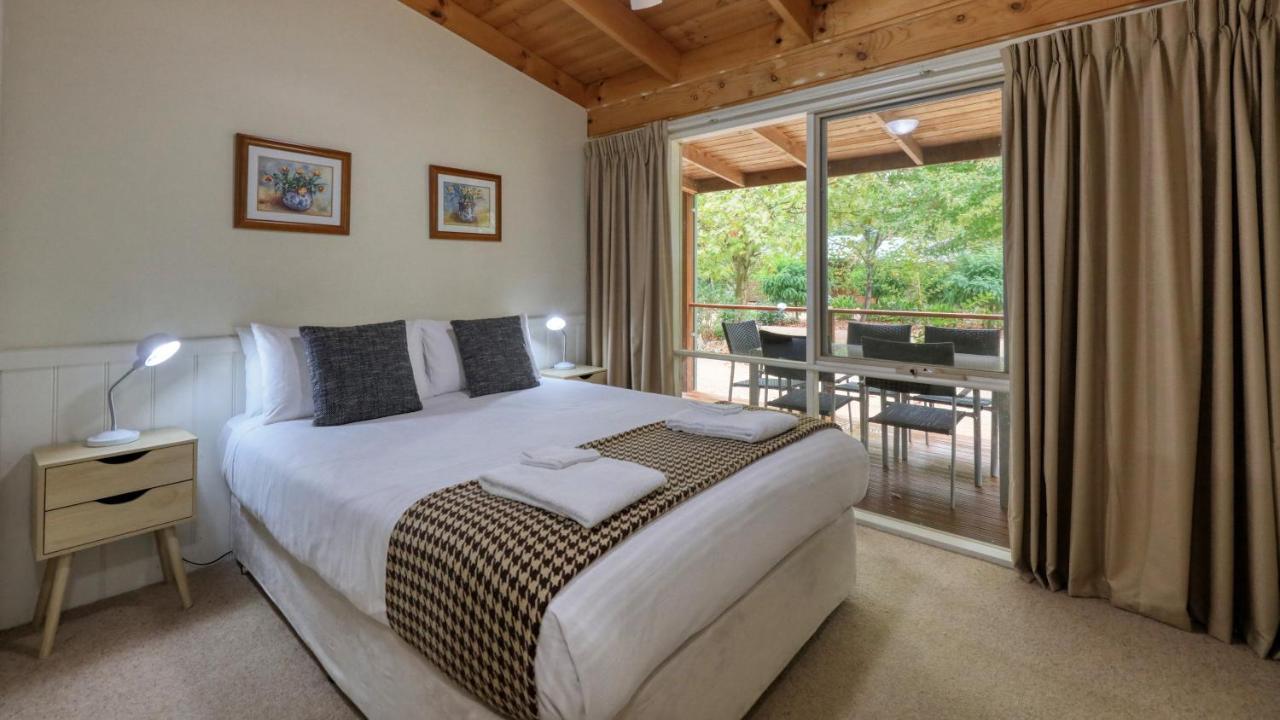Beechworth Cedar Cottages Екстериор снимка