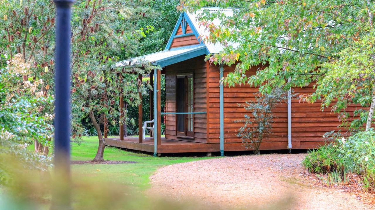 Beechworth Cedar Cottages Екстериор снимка