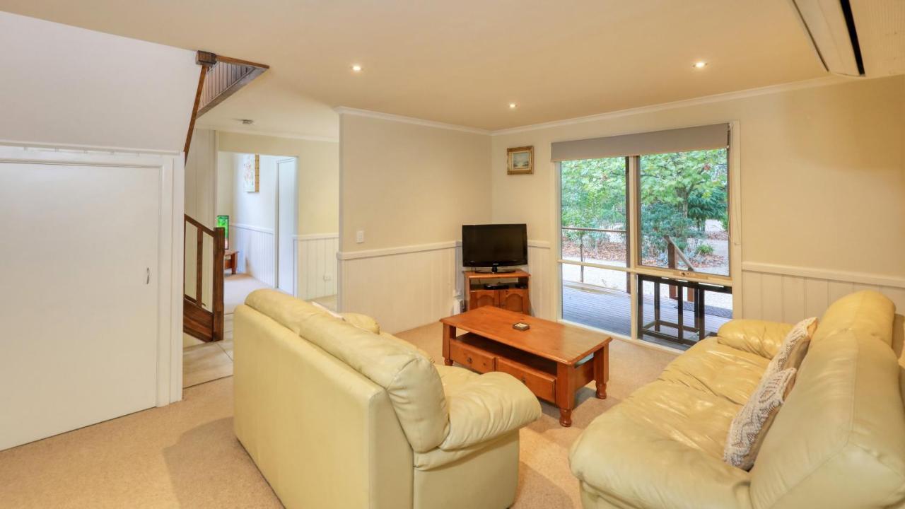 Beechworth Cedar Cottages Екстериор снимка