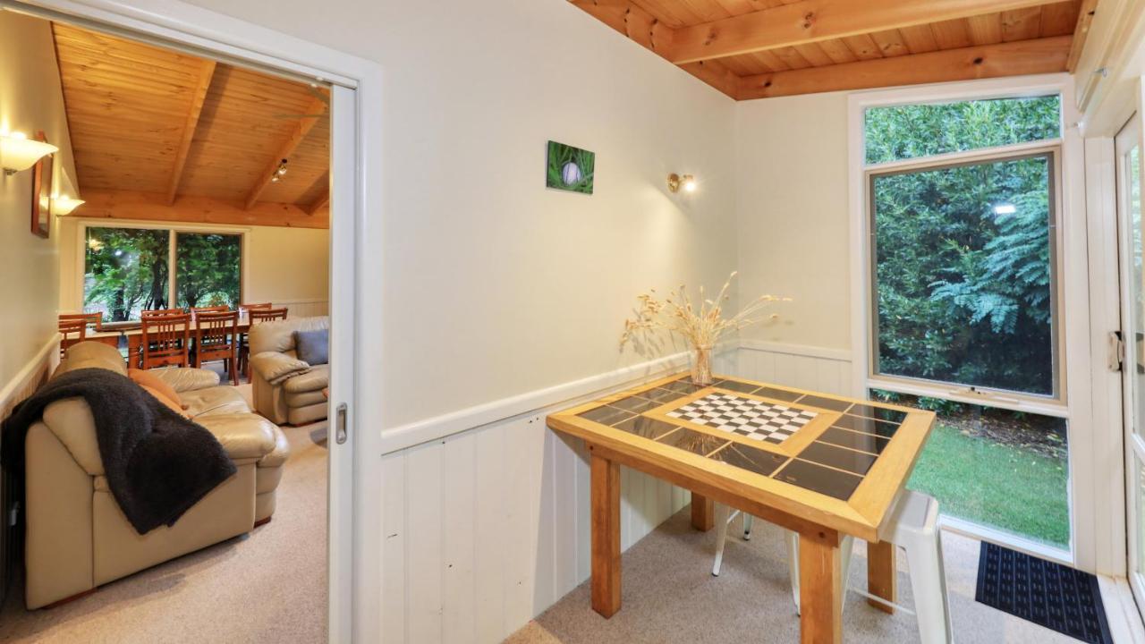 Beechworth Cedar Cottages Екстериор снимка