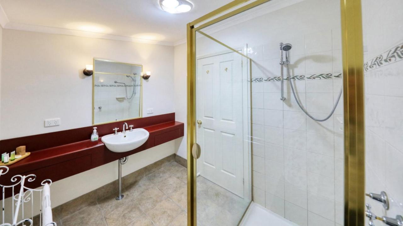 Beechworth Cedar Cottages Екстериор снимка