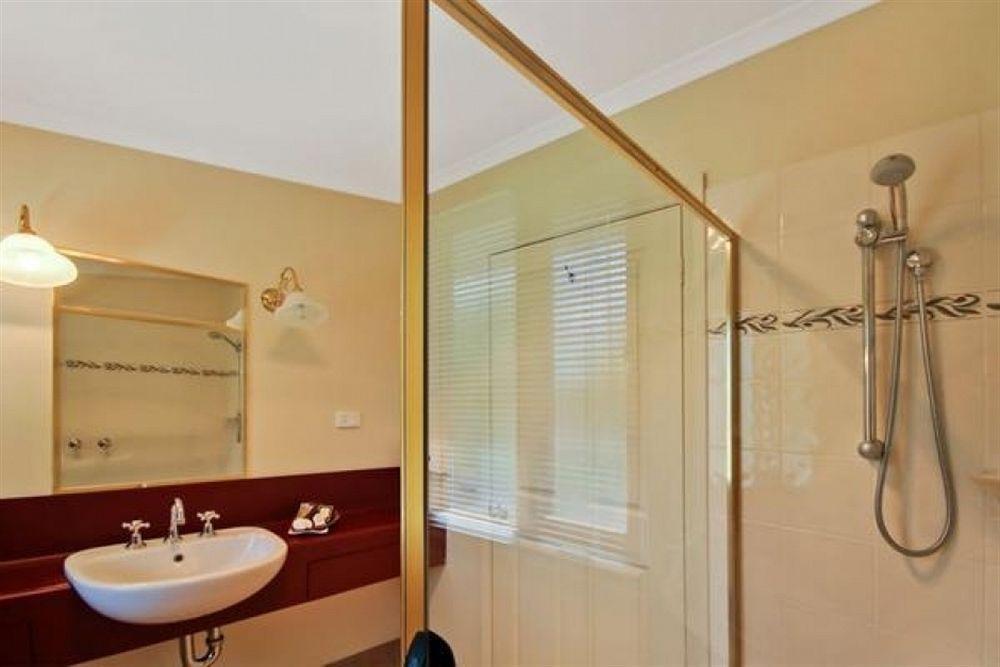 Beechworth Cedar Cottages Екстериор снимка