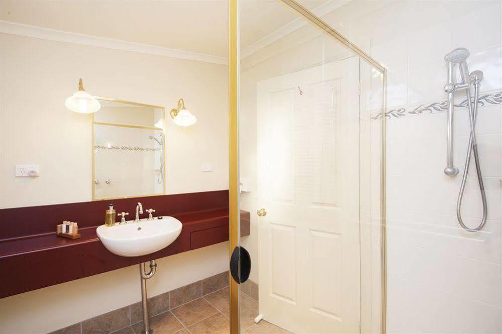 Beechworth Cedar Cottages Екстериор снимка